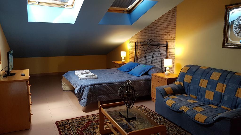 Apartamento Atico Select Real Caldas De Reis Eksteriør bilde